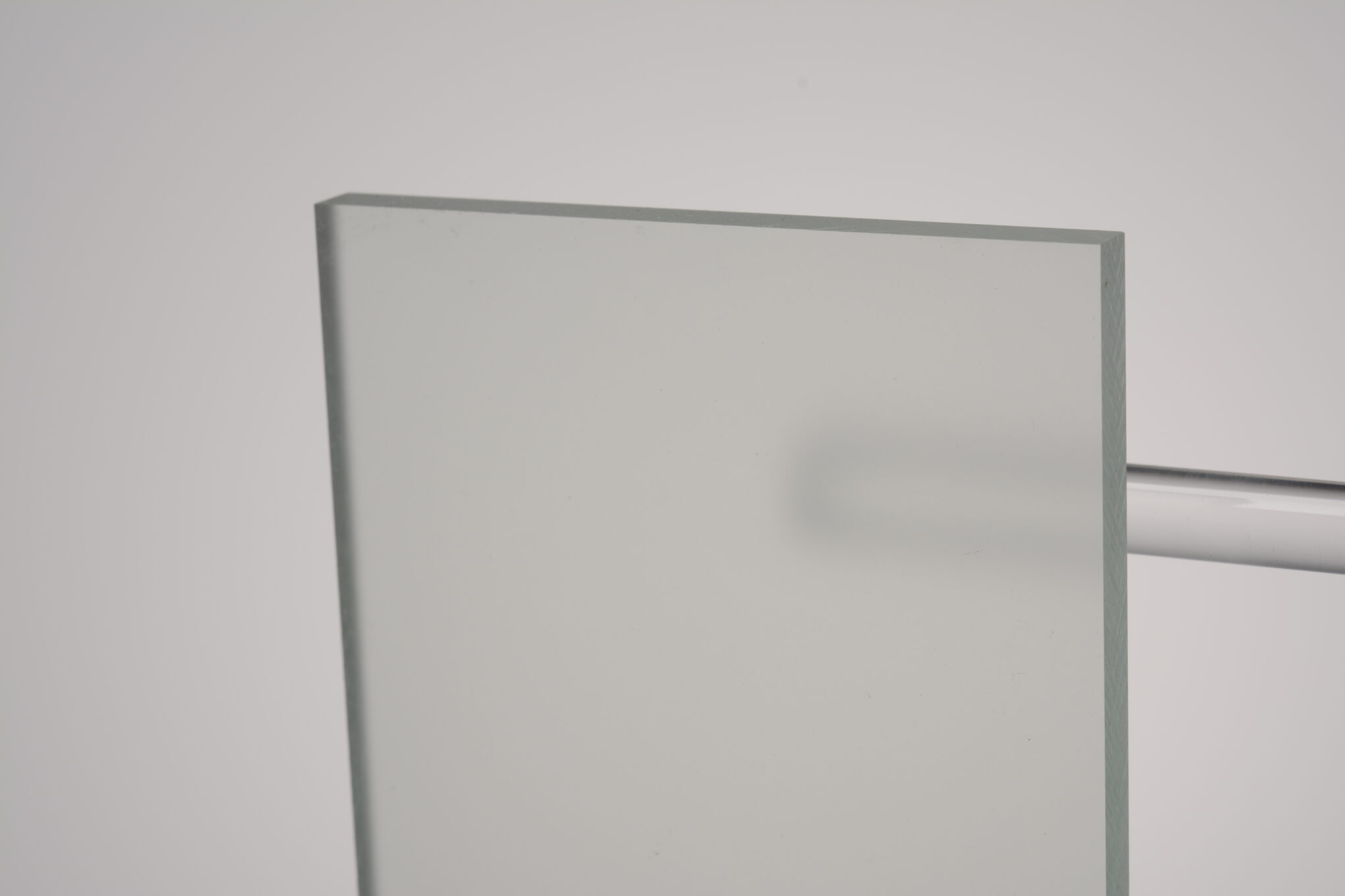 PLEXIGLAS-Satinice-Ice-Green-6C03-DC PLEXIGLAS® GS Satinice, Ice Green 6C03 DC, matt – Bild 1