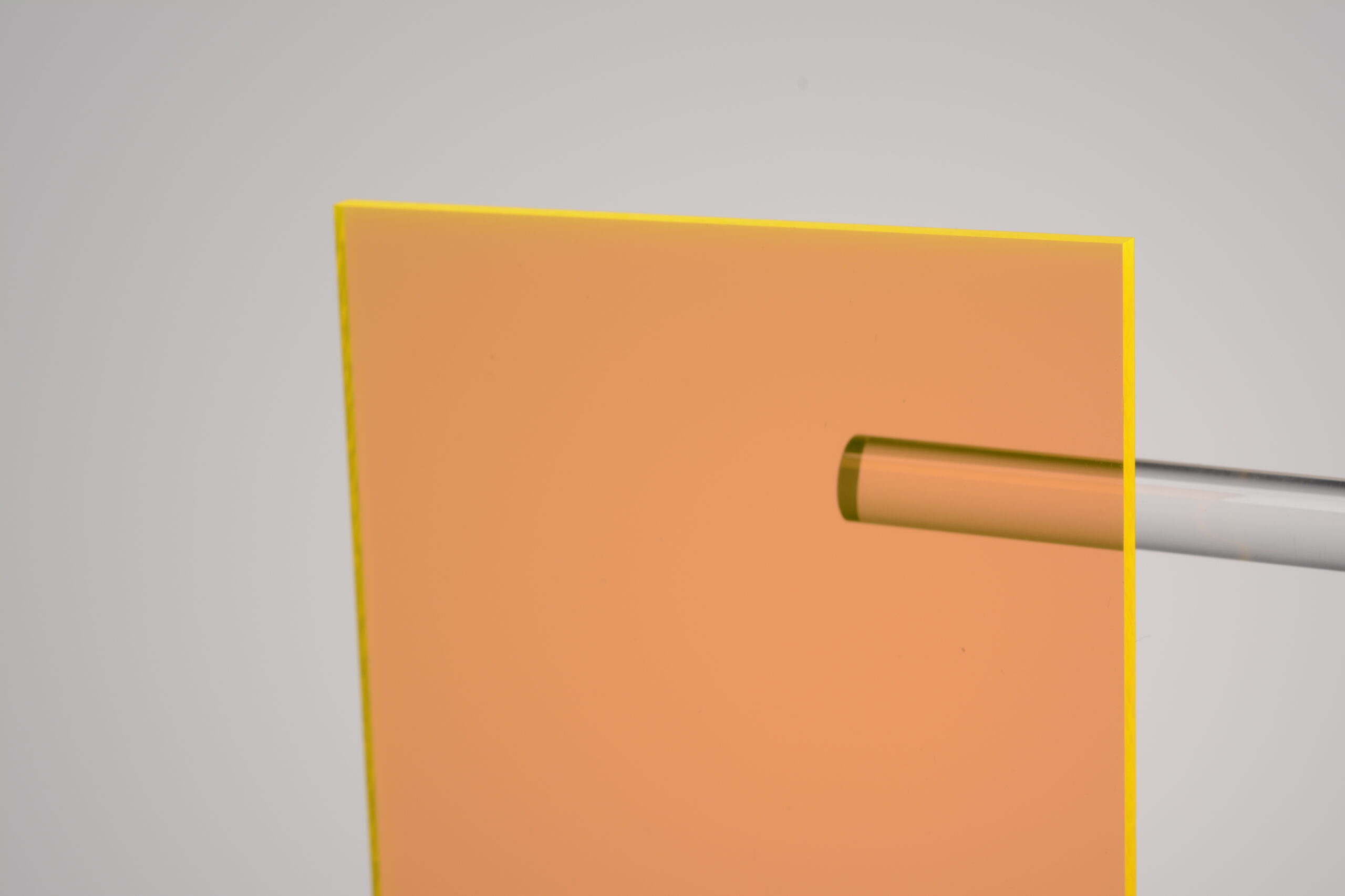 PLEXIGLAS-GS-Orange-2C01 PLEXIGLAS® GS Allround, Fluo Orange 2C01 – Bild 1